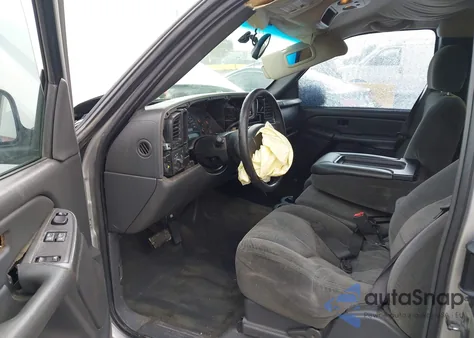 2004 Chevrolet Silverado 1500 Ls from USA, damaged, VIN 2GCEC19VX41197755